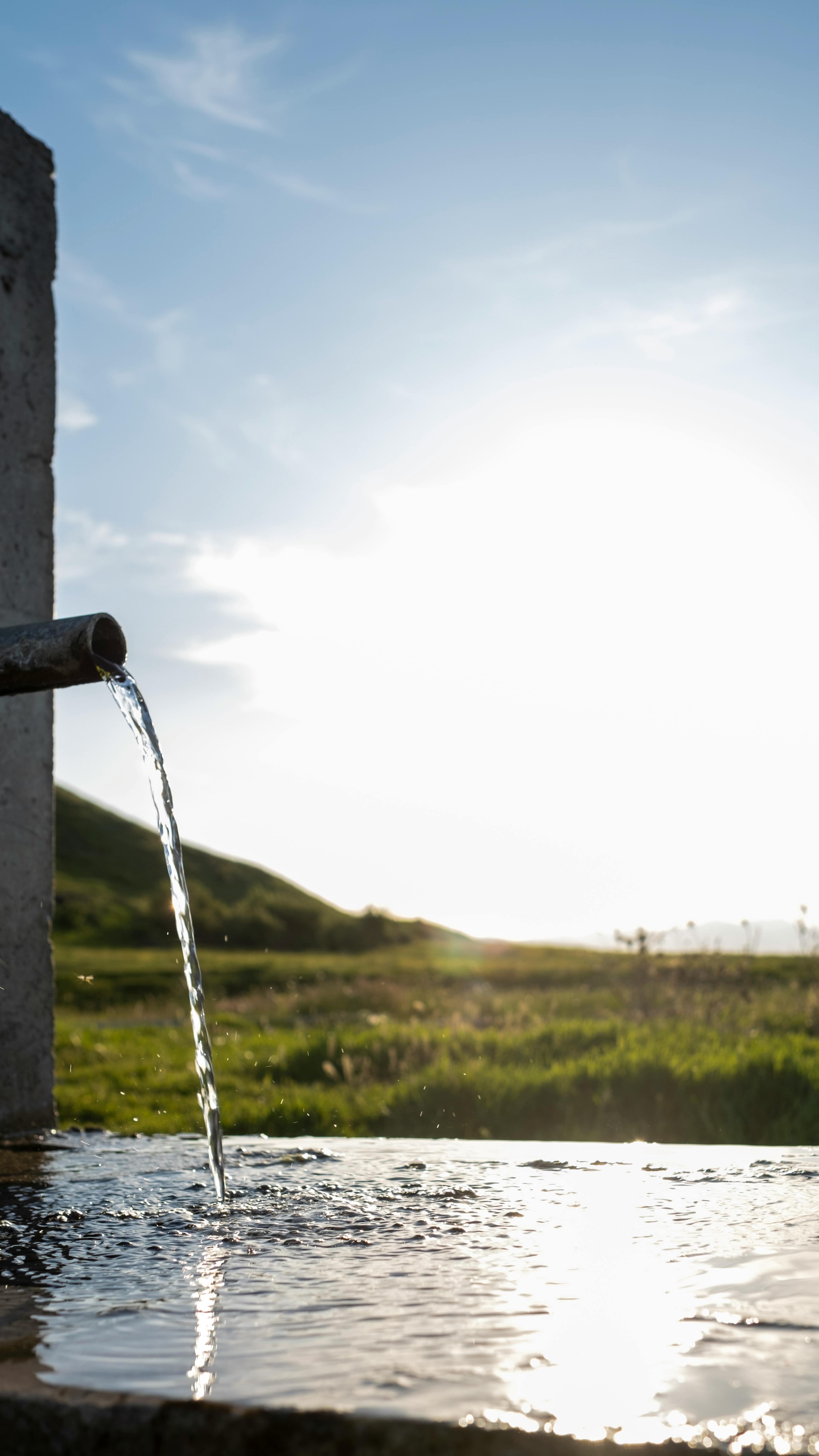 Responsible water use — closed-loop water recycling system